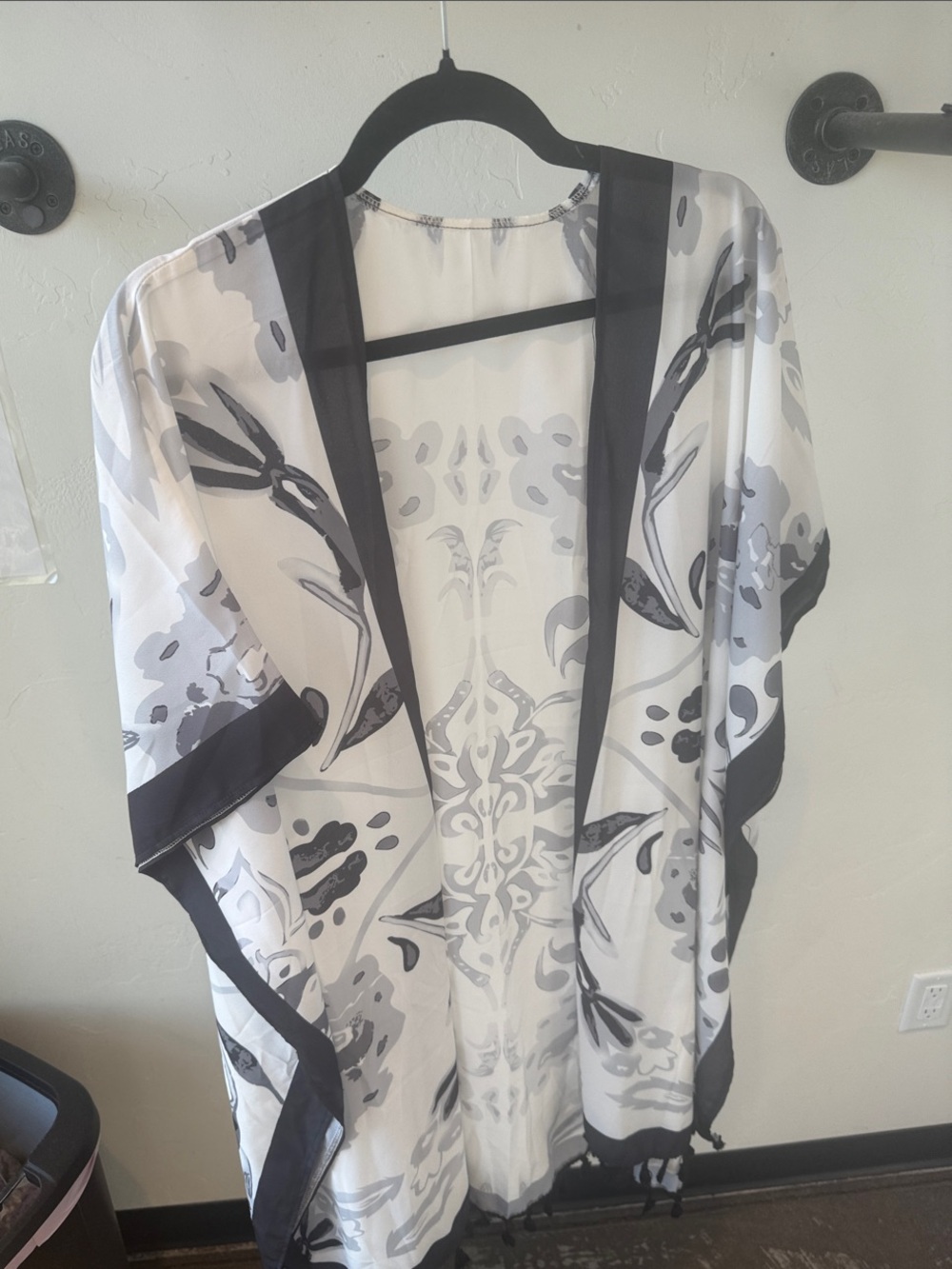 Black and White Floral Kimono Cover-Up